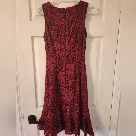 Karl Lagerfeld Red Crochet Overlay Dress Size Small - Picture 2 of 4